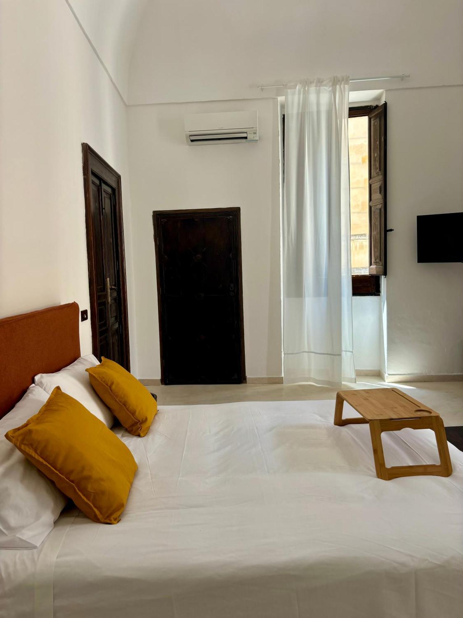Palazzo Conserva Brindisi Luaran gambar
